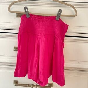New with tags! Pink flow shorts Size small